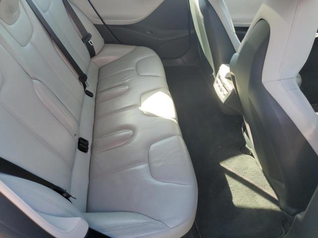 2015 Tesla Model s 85D