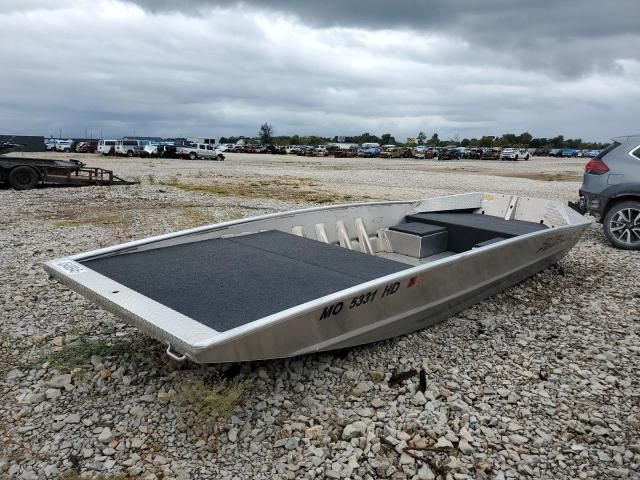 2024 Blazer Boat-Boat