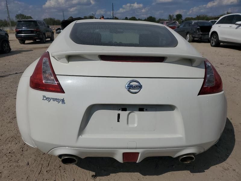 2015 Nissan 370z Base