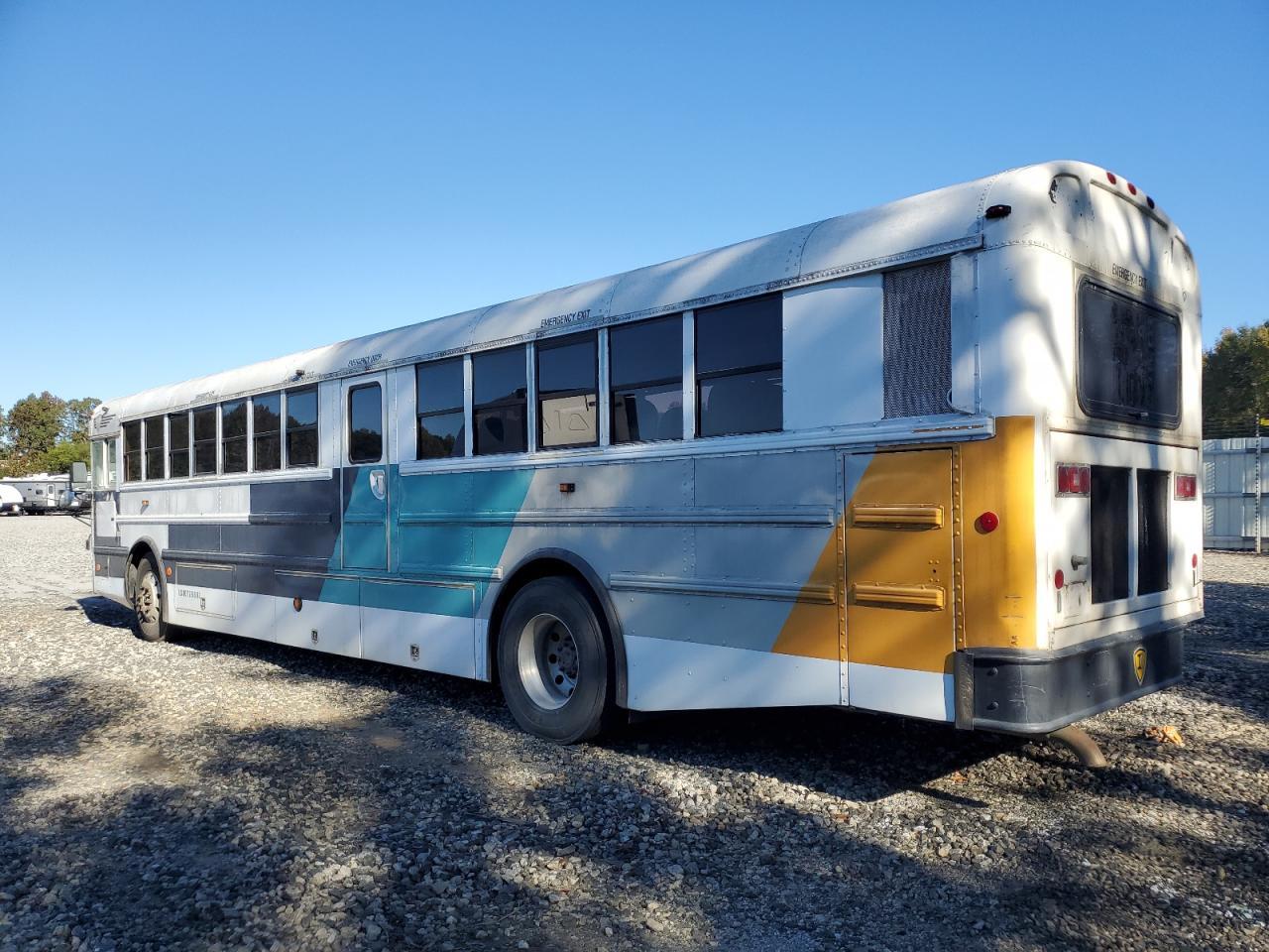 2006 Ic Corporation 3000