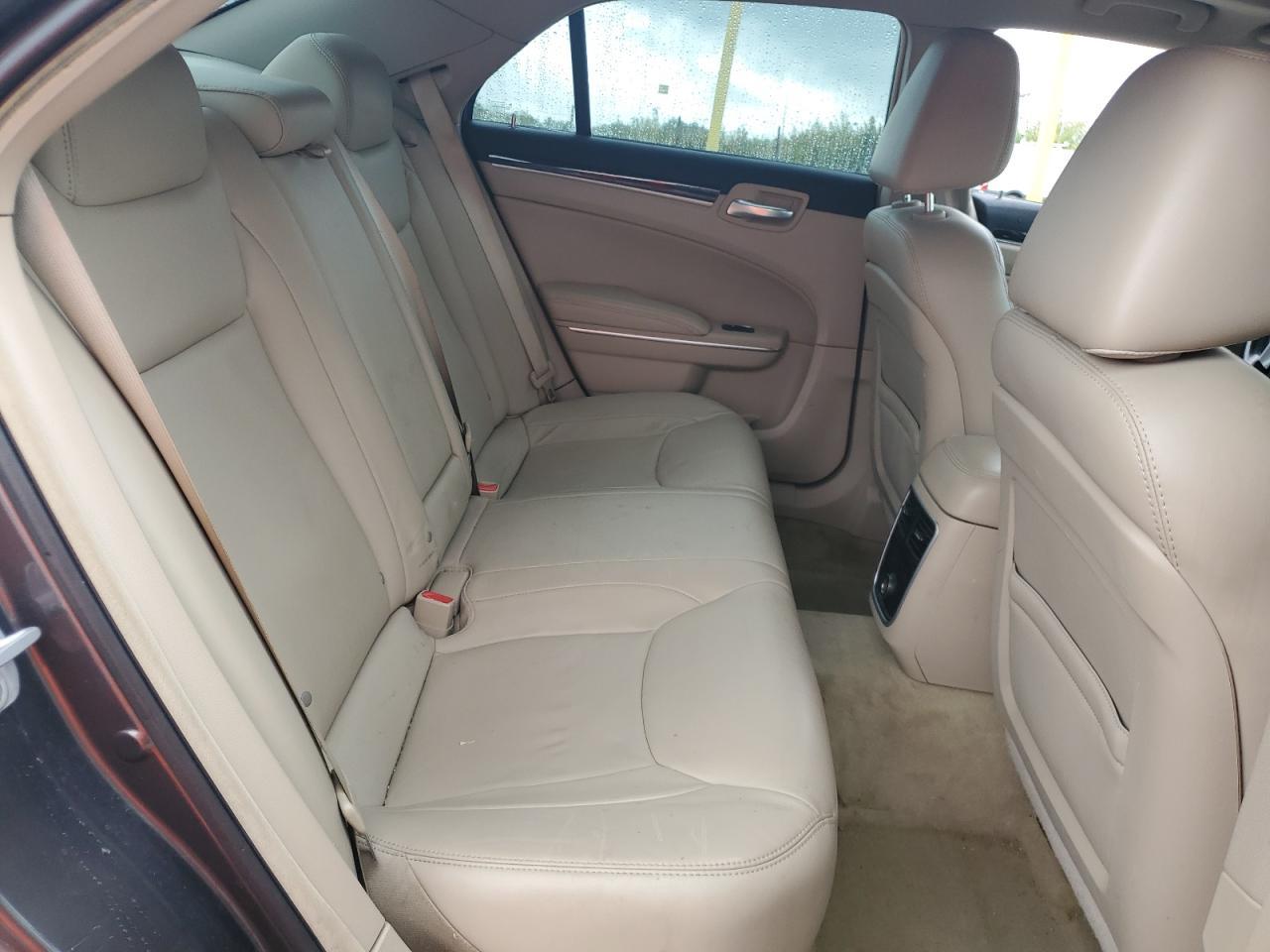 2013 Chrysler 300