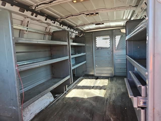 2017 GMC Savana G2500