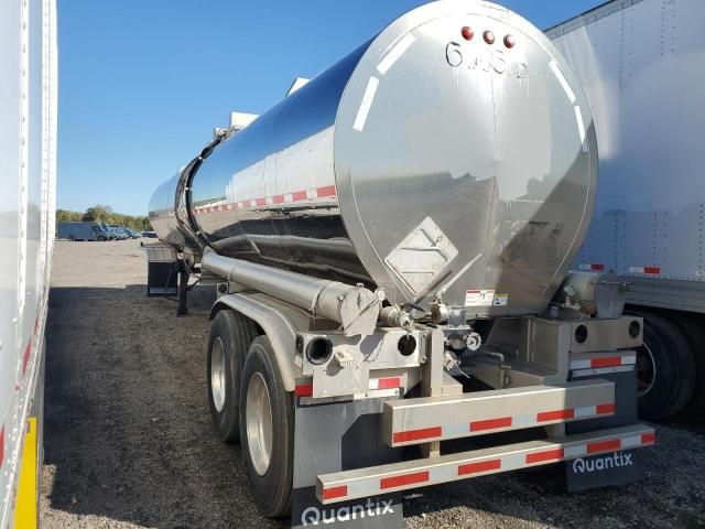 2019 Brenner Tank Trailer