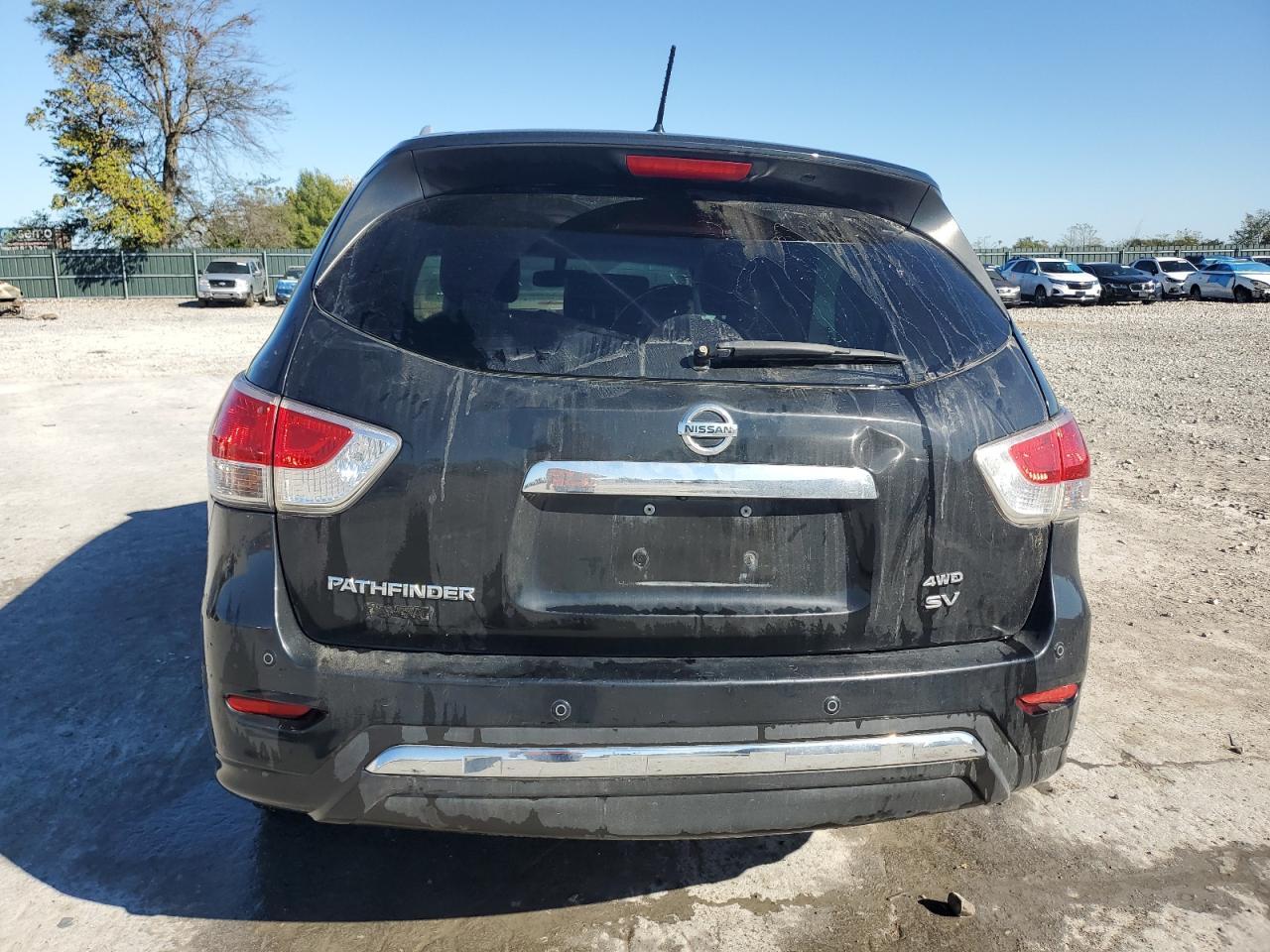 2015 Nissan Pathfinder s