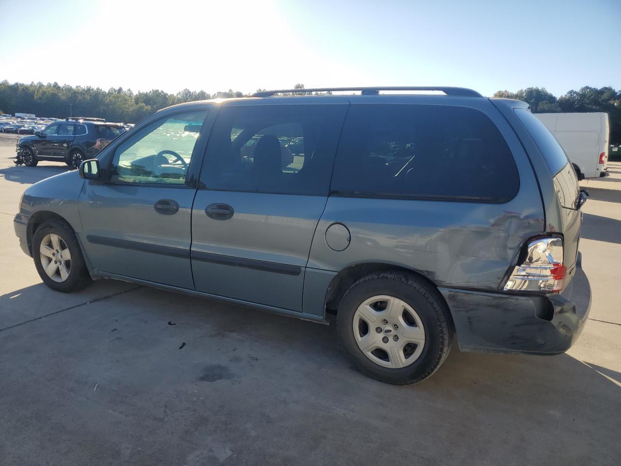 2004 Ford Freestar se