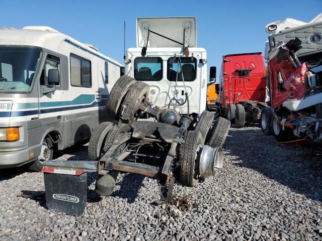 2020 Freightliner Cascadia 126 Semi Truck