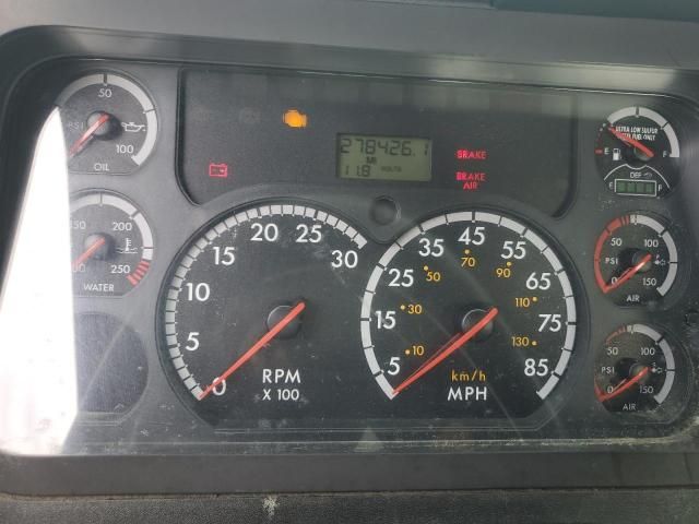 2016 Freightliner Cascadia 125 Semi Truck