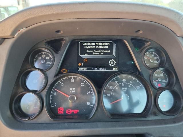 2017 Peterbilt Tractor 2017 Peterbilt 579 Semi Truck