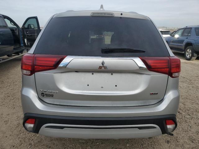 2020 Mitsubishi Outlander es