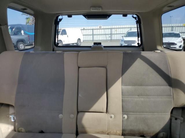 2000 Nissan Pathfinder LE
