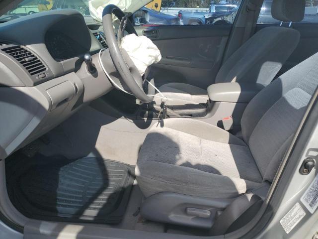 2002 Toyota Camry le