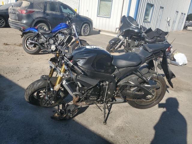 2016 Suzuki GSX-R750