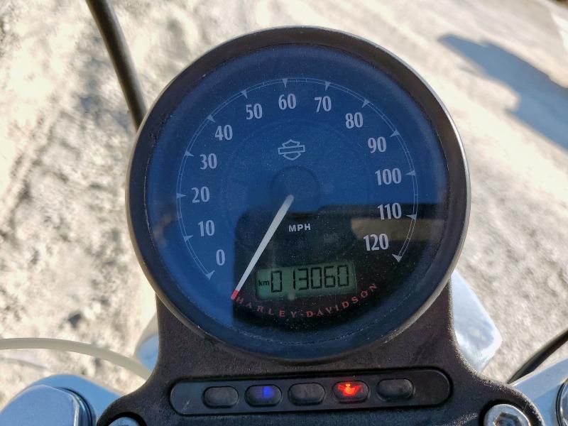 2016 Harley-Davidson XL883 Superlow