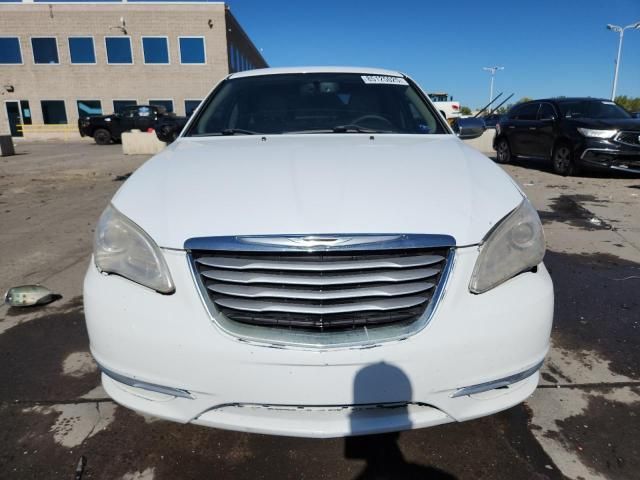 2012 Chrysler 200 Limited