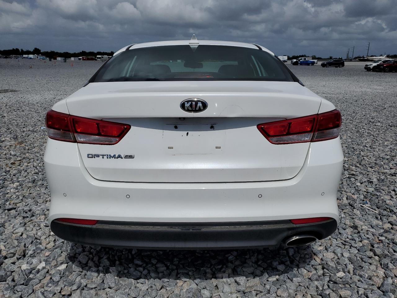 2016 KIA Optima lx