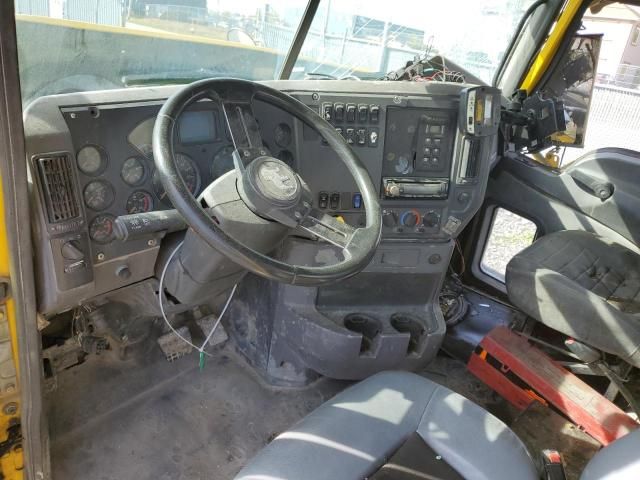 2008 Mack 800 GU800