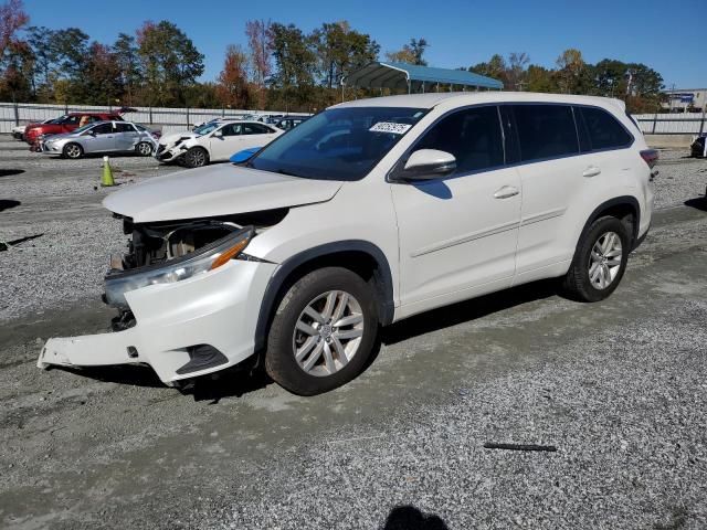 2015 Toyota Highlander le