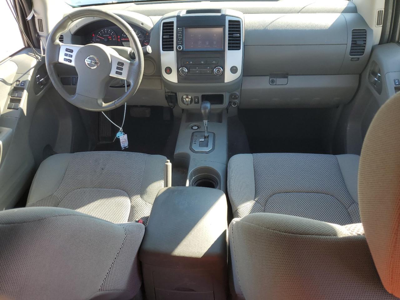 2020 Nissan Frontier s