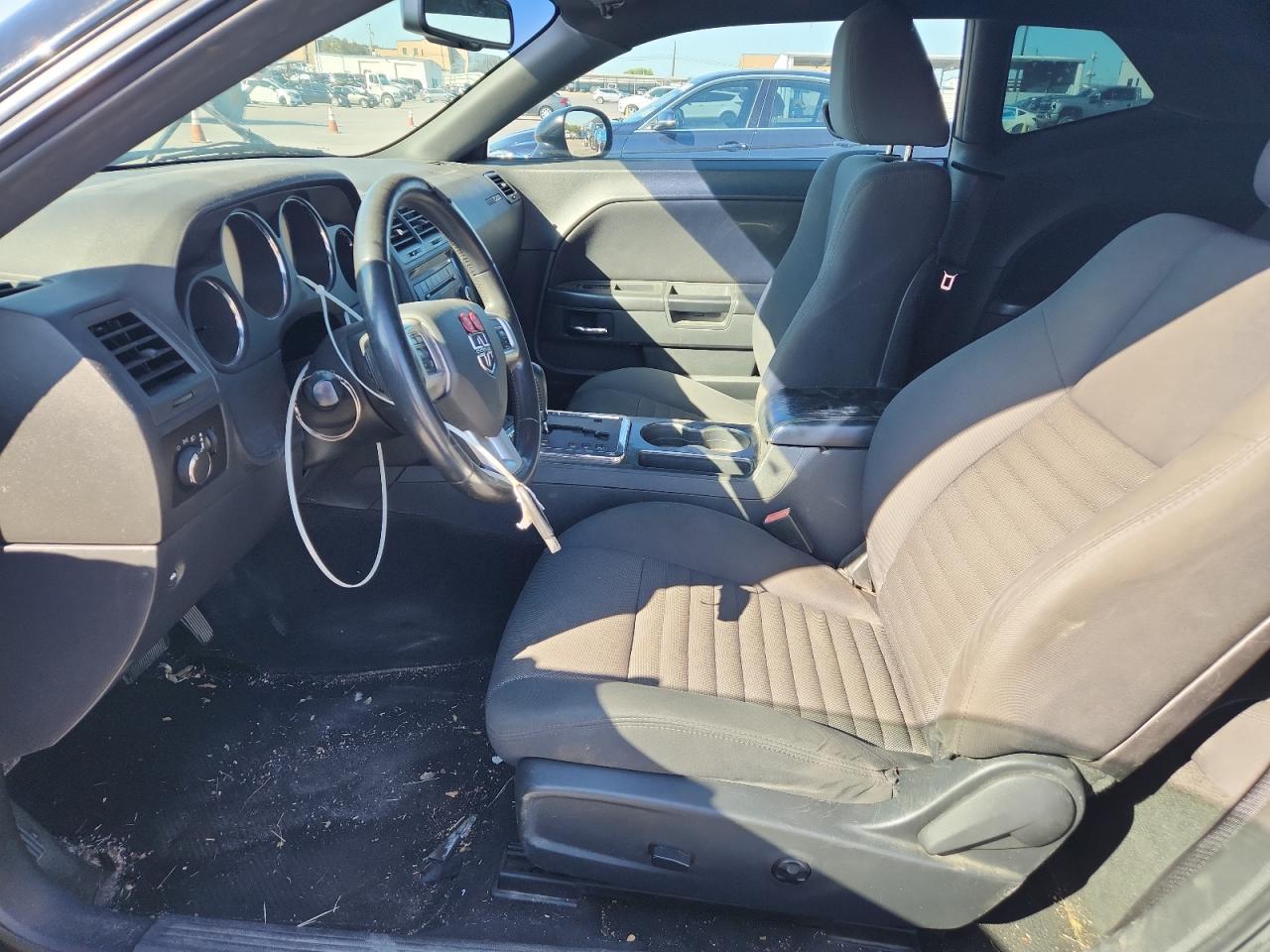 2013 Dodge Challenger sxt