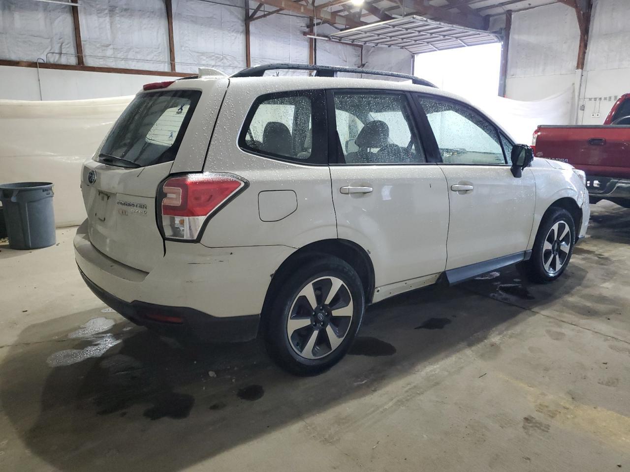 2017 Subaru Forester 2.5i