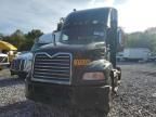 2018 Mack CXU612 Semi Truck