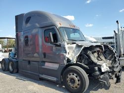 Salvage trucks for sale at Lebanon, TN auction: 2022 Freightliner Cascadia 126 Semi Truck