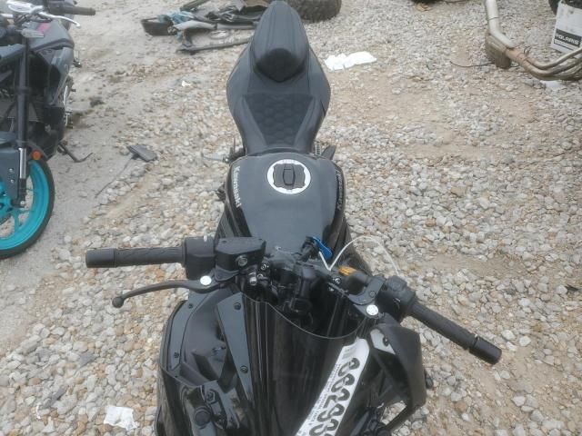 2024 Kawasaki ZX400 P