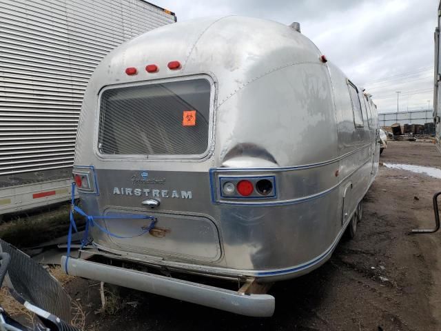 1970 Airstream Land Yacht