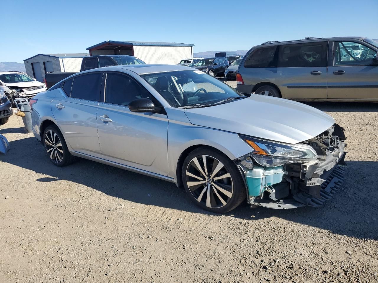 2020 Nissan Altima sr