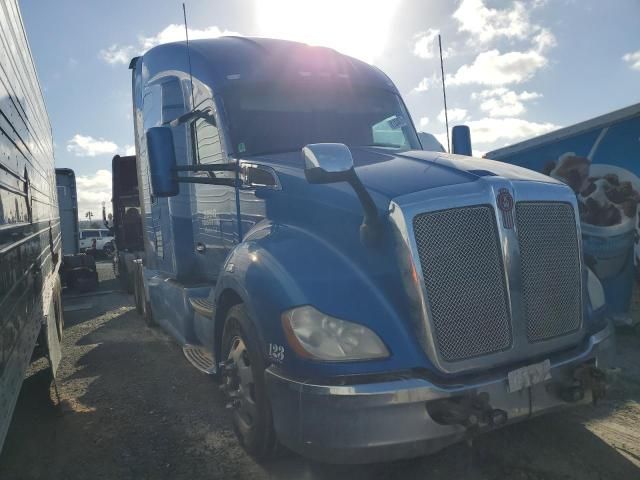 2019 Kenworth Construction T680