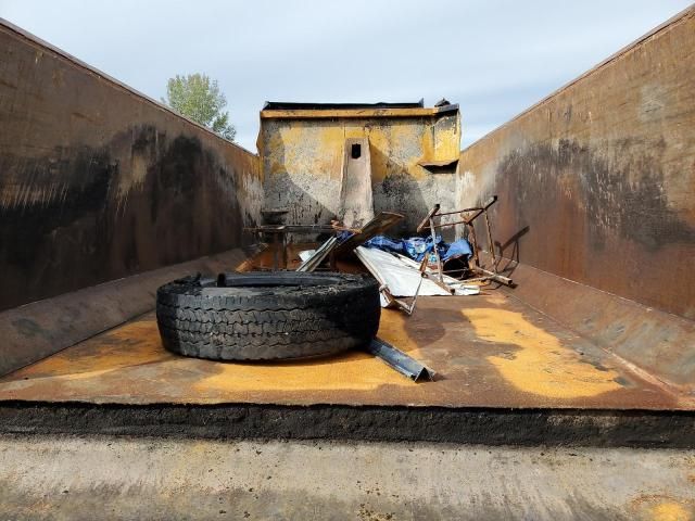 2000 Sterling LT8513 Dump Truck