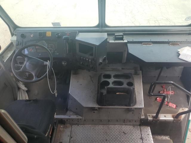 2012 Workhorse Custom Chassis 2012 Workhorse Commercial-Trucks Semi Truck