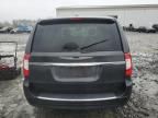 2011 Chrysler Town & Country Touring l