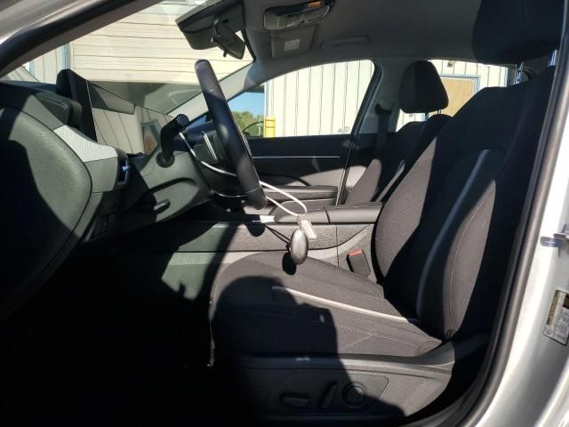 2025 Hyundai Sonata Hybrid