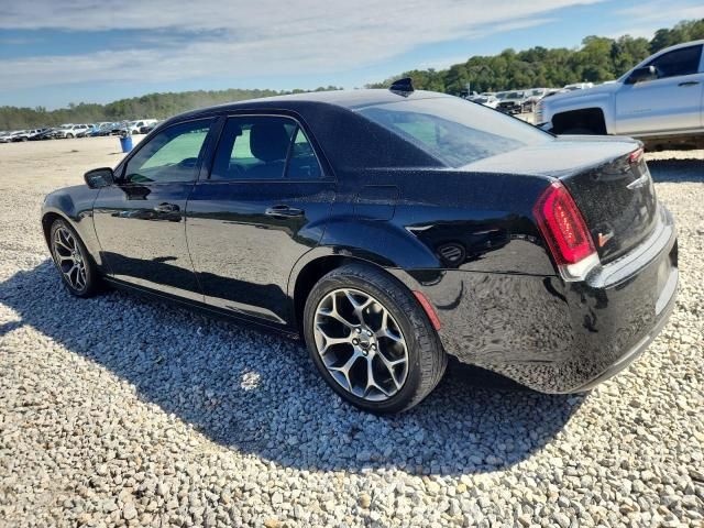 2018 Chrysler 300 Touring