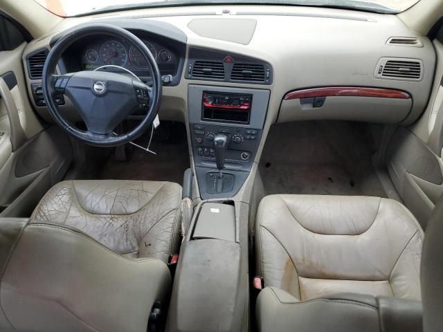 2004 Volvo S60