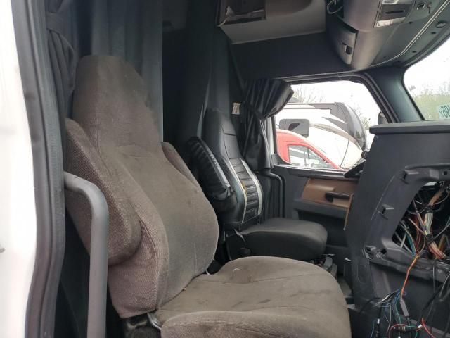 2023 Freightliner Cascadia 126 Semi Truck