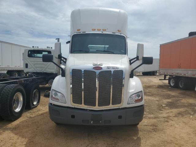 2018 Peterbilt Tractor 2018 Peterbilt 579 Semi Truck