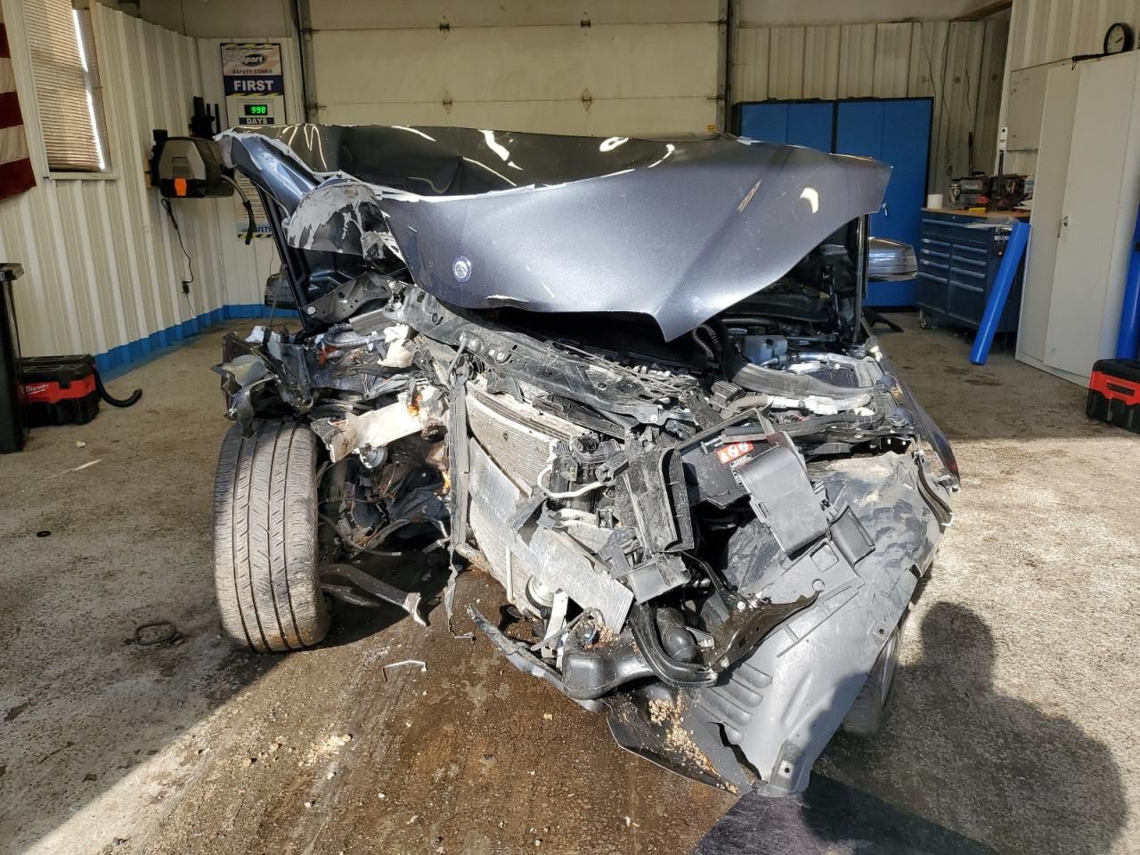 2015 Mercedes-Benz E 350