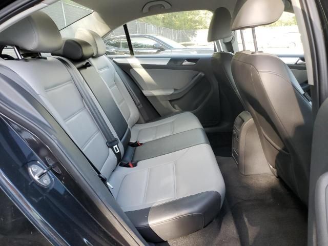 2014 Volkswagen Jetta Hybrid