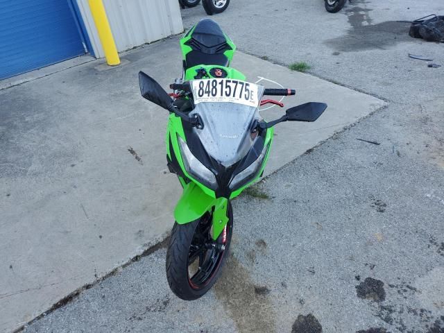2014 Kawasaki EX300 B