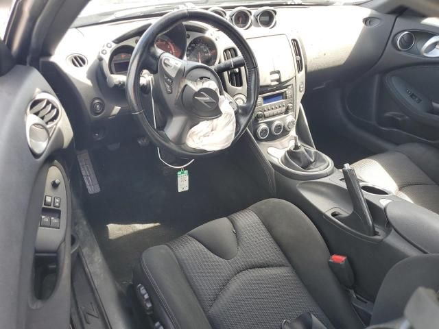 2016 Nissan 370Z Base