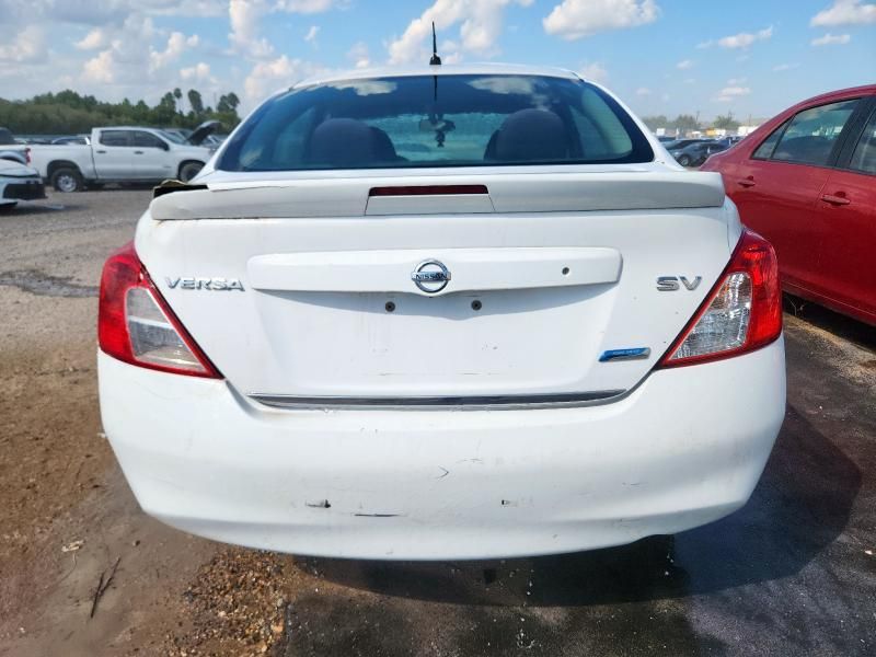 2014 Nissan Versa S