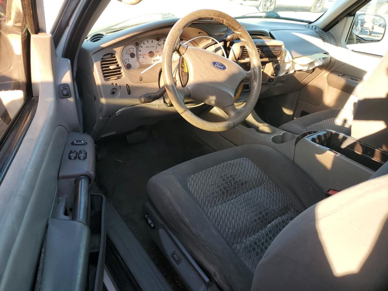 2003 Ford Explorer Sport