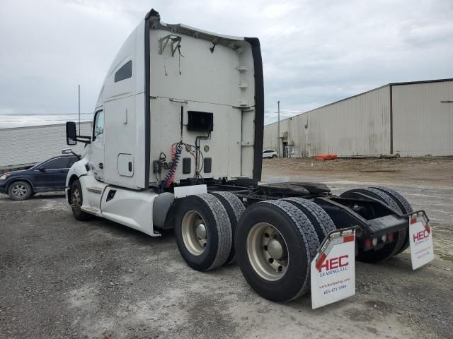 2019 Kenworth T680 Semi Truck