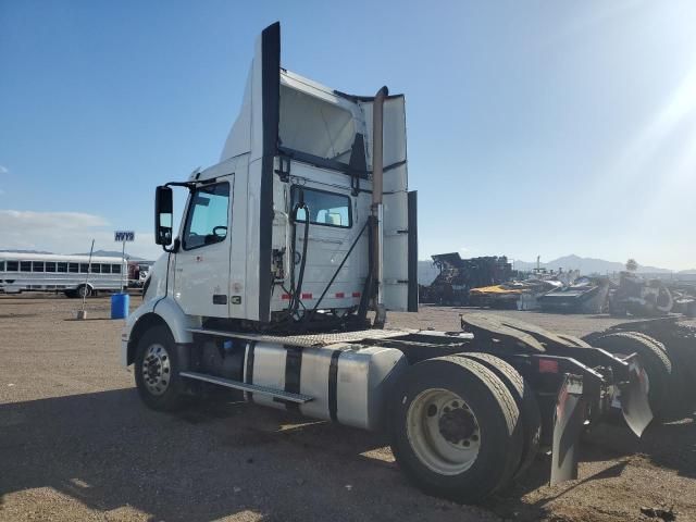2019 Volvo VNR
