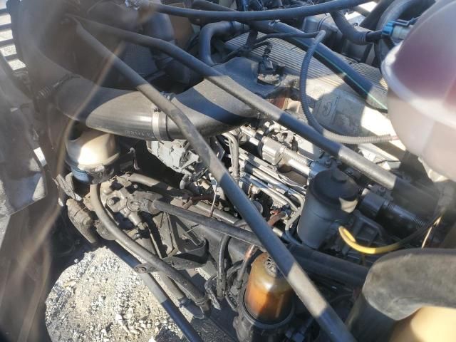 2005 Freightliner Conventional Columbia