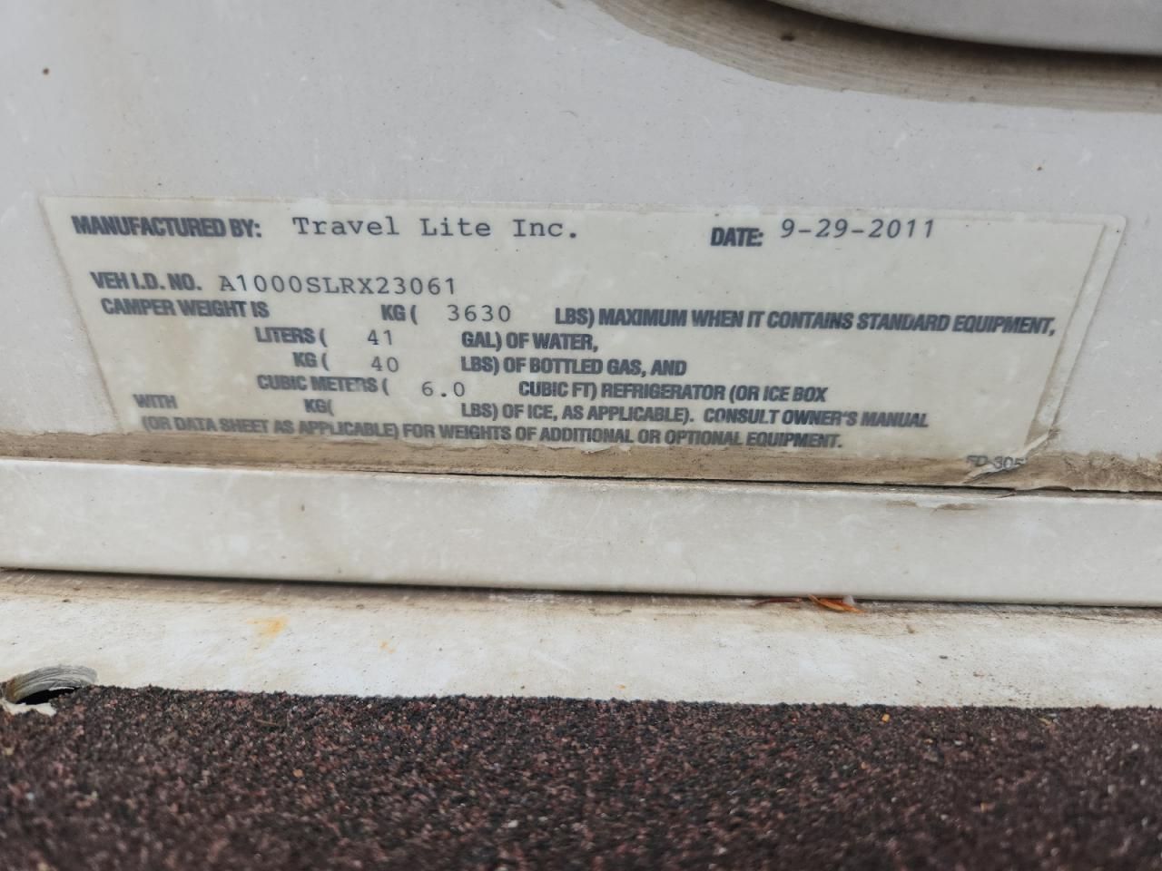 2012 Travel Lite 1000 Slrx Truck Camp