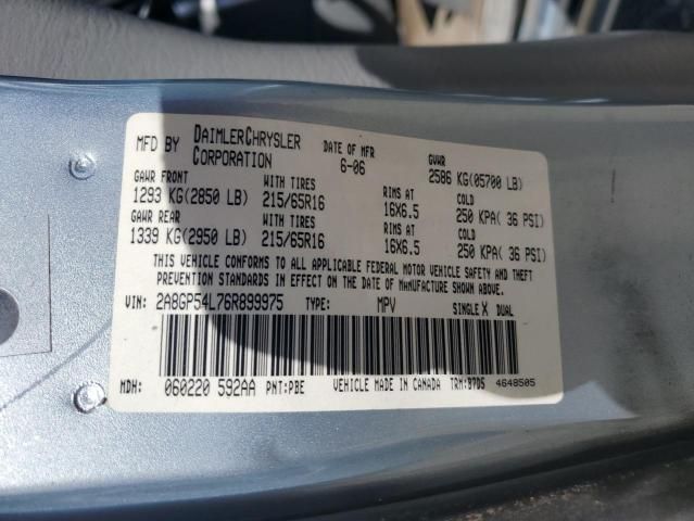 2006 Chrysler Town & Country Touring