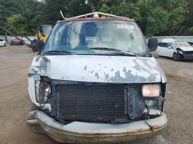 2000 Chevrolet Express G2500
